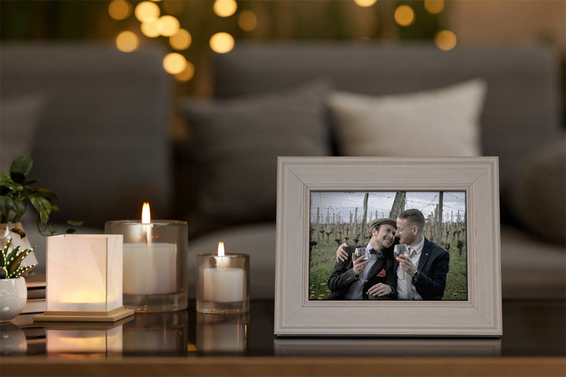 Celebrate Love With Spectacular And Elegant Frames