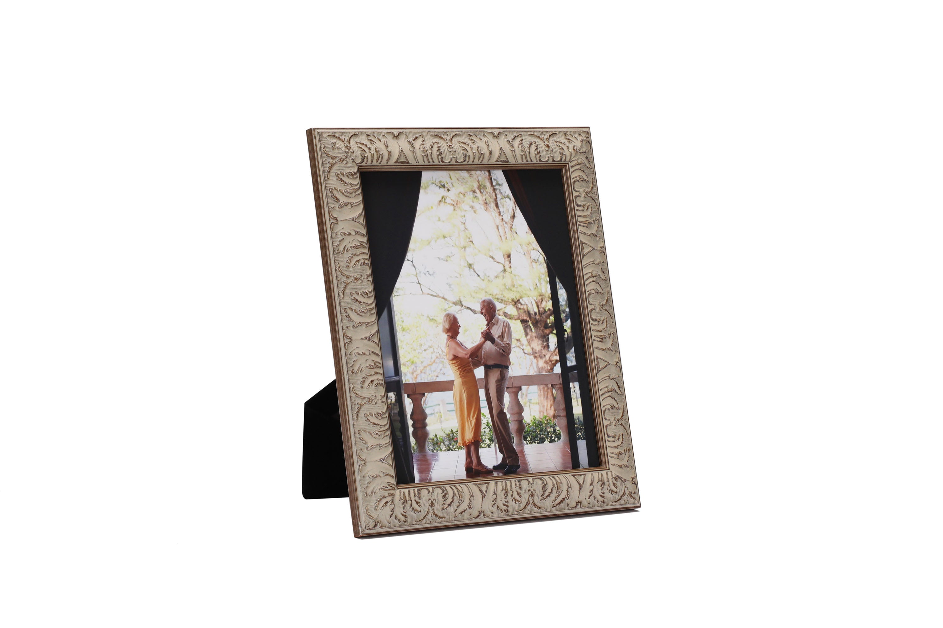 rustic frame with design 