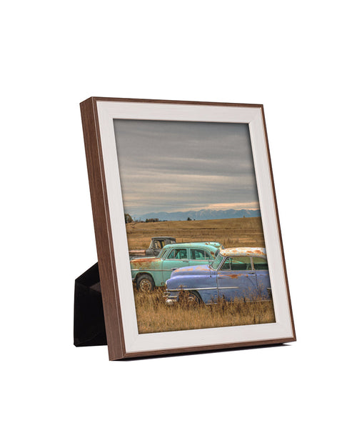 white frame with black ridge